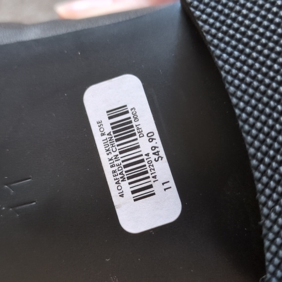 Roses & Skull Embroidered Loafer sz 11 - Picture 4 of 6